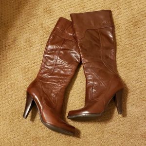 Guess leather boots